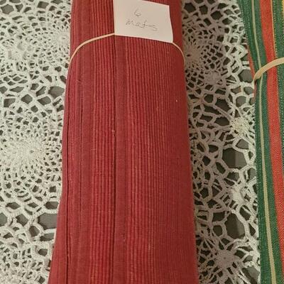 Lot 228: Vintage Napkins, 3 Sets of Placemats and 2 Vinyl Tablecloths