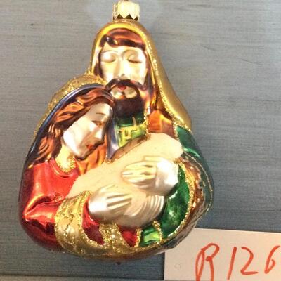 R  126  holy family ornament in box. Dillards