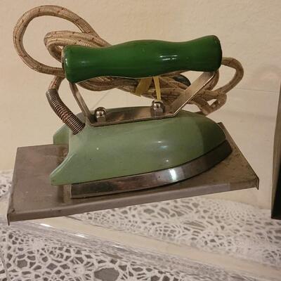 Lot 242: Antique & Vintage Decorative Pieces- Spools of Yarn, Wood Box, Shoe Tree and Travel Iron in Box