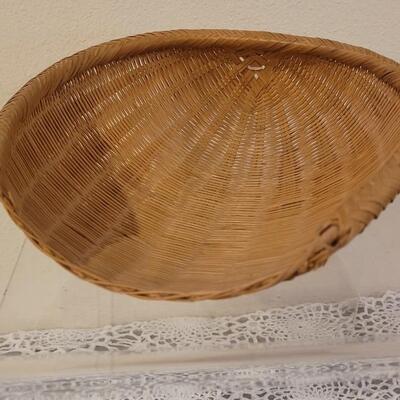 Lot 243: Basket Lot (3) Sizes & Shapes