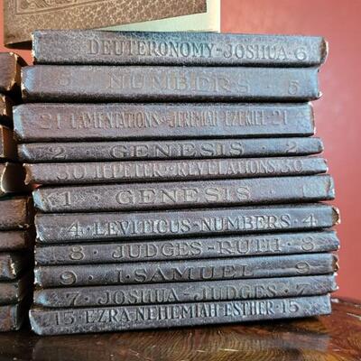 Lot 252: Vintage Mini Bible Collection