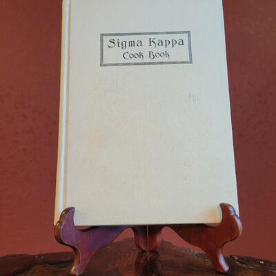 Lot 254: Vintage 1924 Denver SIGMA KAPPA Sorority Cook Book