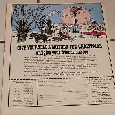 Lot 257: Vintage Mother's Posters (4)