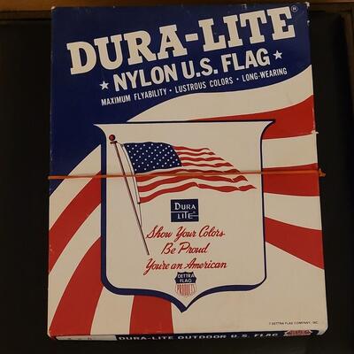 Lot 265: Dura-Lite Nylon American Flag 4' Ã— 6'