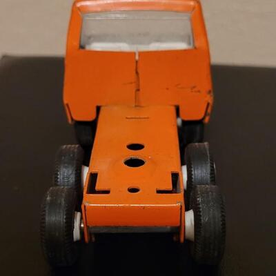 Lot 268: Vintage Tonka Mini Trucks and Trailers (2)