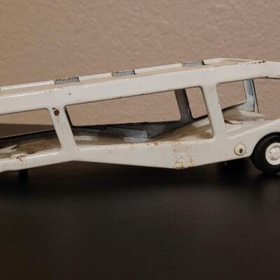 Lot 269: Vintage Tonka Mini Trucks and Trailers (3)