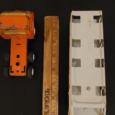 Lot 269: Vintage Tonka Mini Trucks and Trailers (3)