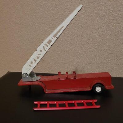 Lot 269: Vintage Tonka Mini Trucks and Trailers (3)