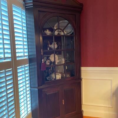 Gorgeous Stickley corner cabinet