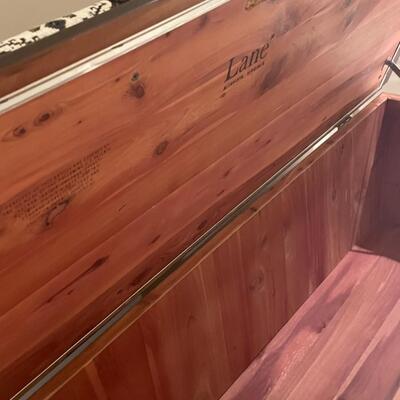 Lane cedar hope chest