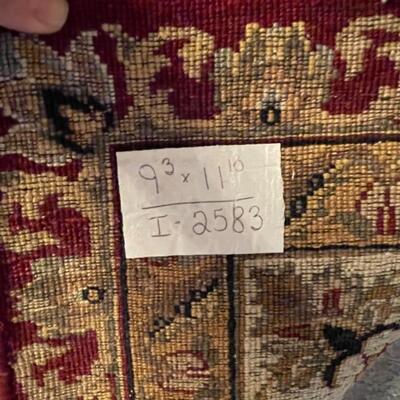 Stunning oriental rug