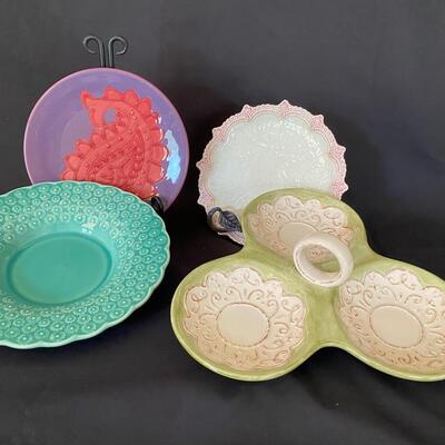 4 Decorative Side Plates/Serving Plates
