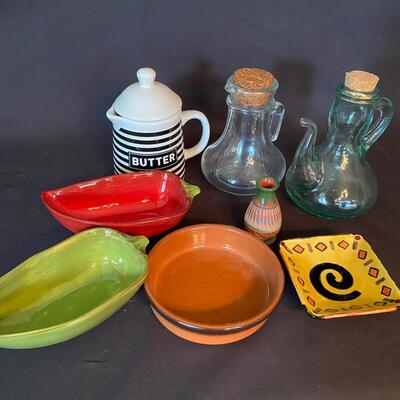 Assorted Condiment Dishes