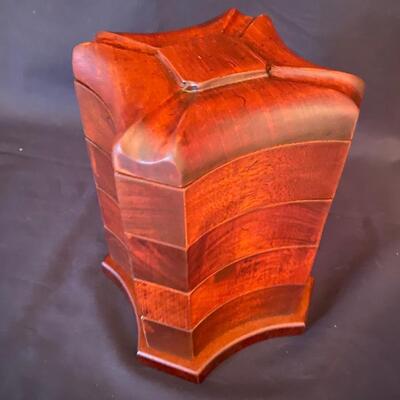 Wooden swivel organizer/jewelry box