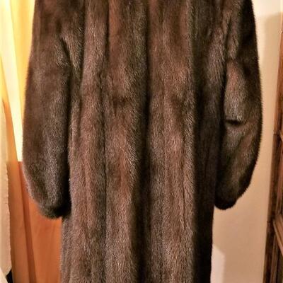 Lot #271  Beautiful Full Length Mink Coat (Kreegers) - great condition