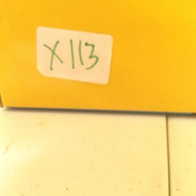 X 113 ,  The Simpsons, antique shop