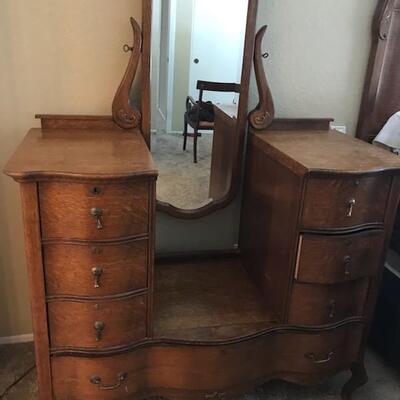 Vintage Reproduction Oak Karges BedFrame, Dressers, and NightStand