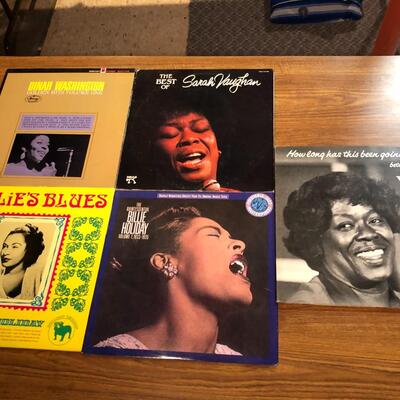 Lot of 5 Powerhouse Women Singers Vinyl Records Billie Holiday Sarah Vaughan Dinah Washington