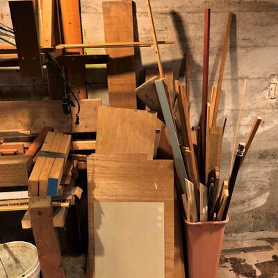 Large Lot of Construction Wood Beams and Planks and Scraps