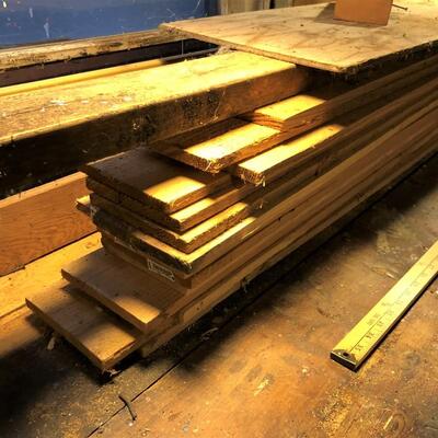 Large Lot of Construction Wood Beams and Planks and Scraps