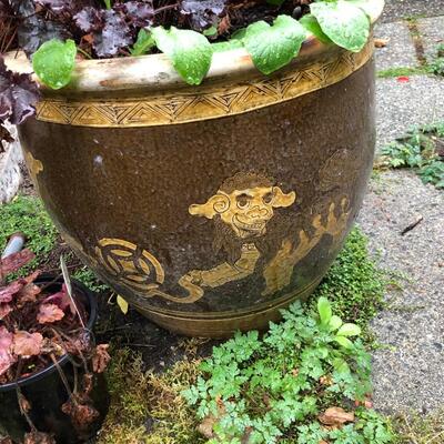 Asian Lion Glazed Garden Planter Pot