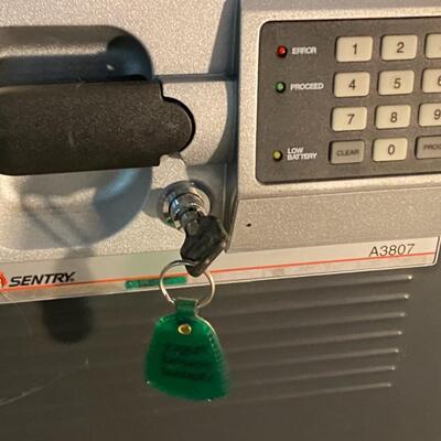 Sentry A3807 Key and Keypad Home or Office Safe