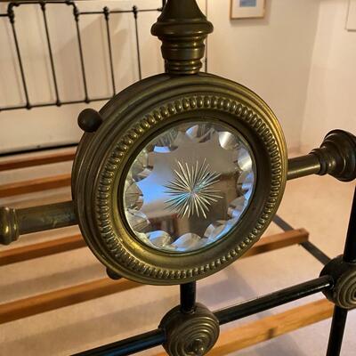 Beautiful Antique Metal Full Bed Frame Antique Brass and Black