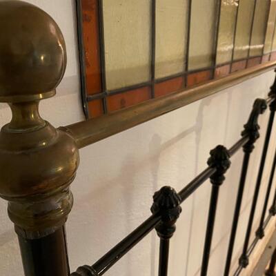 Beautiful Antique Metal Full Bed Frame Antique Brass and Black