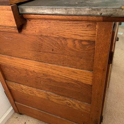 Early 20th Century Hoosier Oak Kitchen Cabinet