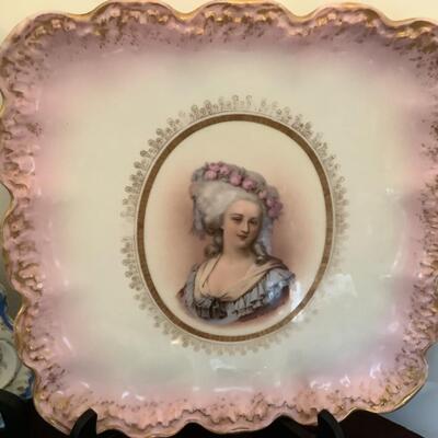 D610 Pink Porcelain Portrait Plate with Berry Bowl & more