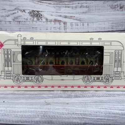 Aristo Craft G scale Pennsylvania Nassawadox clerestory windowed wooden passenger coach
