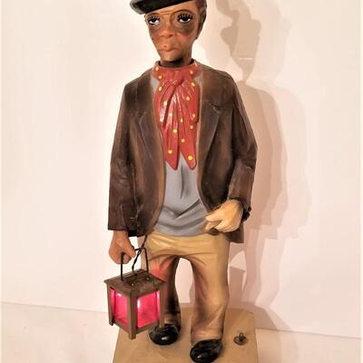 Lot #287  Cute Vintage Bar Decoration - Lamp lights up