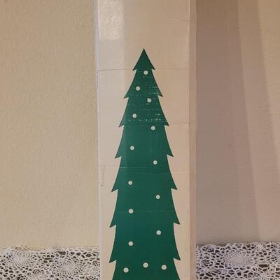 Lot 27: 4ft. Canadian Pine