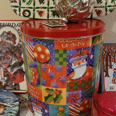 Lot 30: Vintage Christmas Tins with Tin Serving Platter