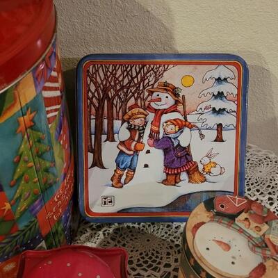 Lot 30: Vintage Christmas Tins with Tin Serving Platter