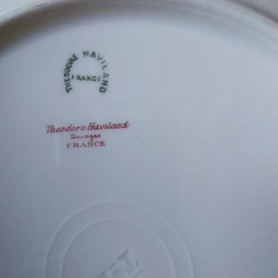L 123  lot of 8 haviland china dinner plates