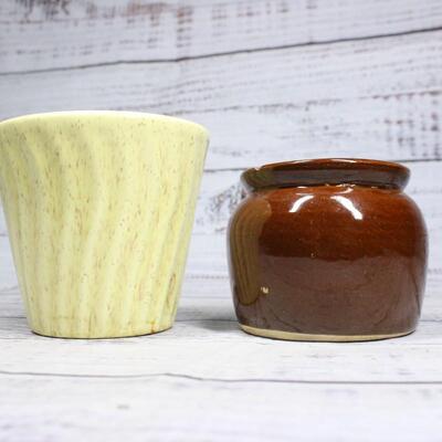 Pair of Vintage Ceramic Pottery Planter Pots