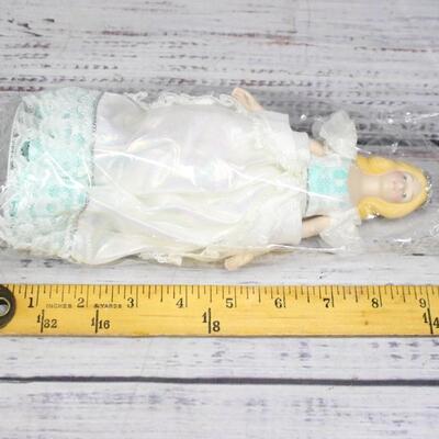 Vintage Sealed Avon Collectible Fairy Princess Doll