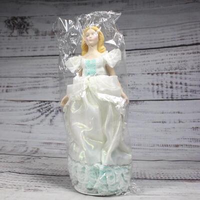 Vintage Sealed Avon Collectible Fairy Princess Doll