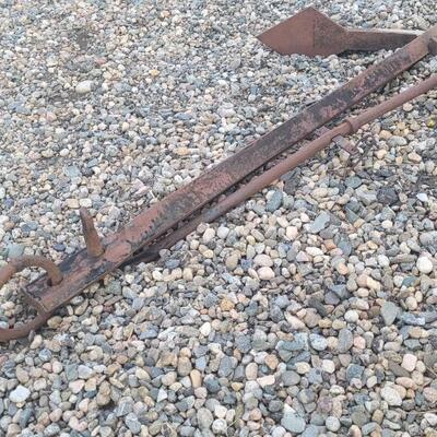 Lot 31: Antique Farm Tractor Single Point Tiller