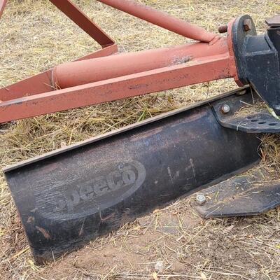 Lot 32: Vintage 3-Point SpeeCo Farm Tractor Plow Part