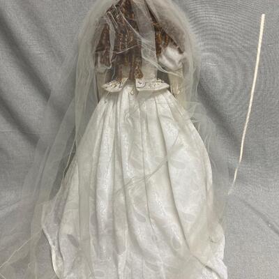 2002 Marie Osmond Doll Isobella the Bride 365/1000