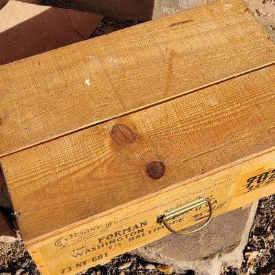 Lot 45: Vintage Wine Crate w/ Original Graphics + Hinge Lid