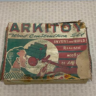 Vintage Arkitoy Wood Construction Set