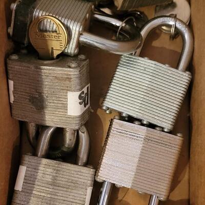 Lot 52: Lock with Keys Lot
