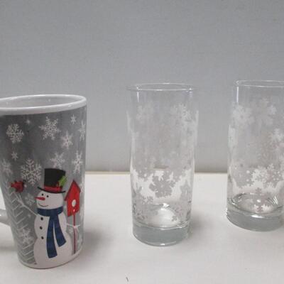 Holiday Coffee Tea Mugs & Glasses