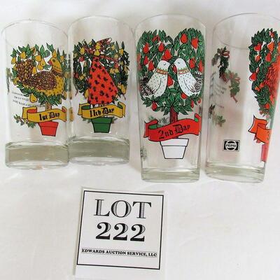 12 Days of Christmas Glass Tumblers, 10 are Pepsi Glasses 2 Are Different, Read Description
