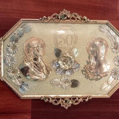 Lot 322: Vintage Religious Items