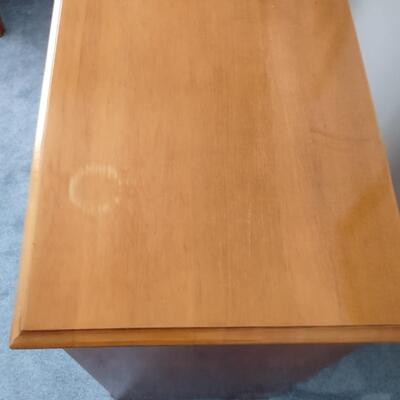 Lot 324: 6 Drawer Wooden Dresser