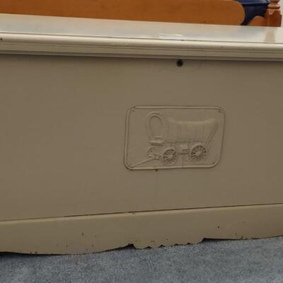 Lot 327: The Franklin Hope Chest By Franklin Shocked Company